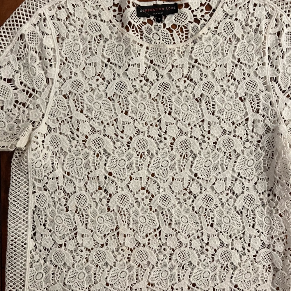 Generation Love Lacy Top⭐️ - Picture 6 of 10